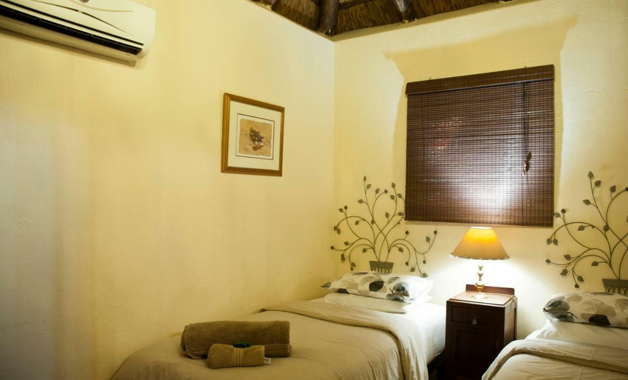 De Bruine Huis มาร์ลอทพาร์ค ภายนอก รูปภาพ
